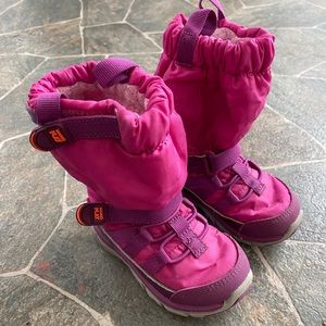 Stride Rite Made 2 Play Insulated Snow Boots US 5W